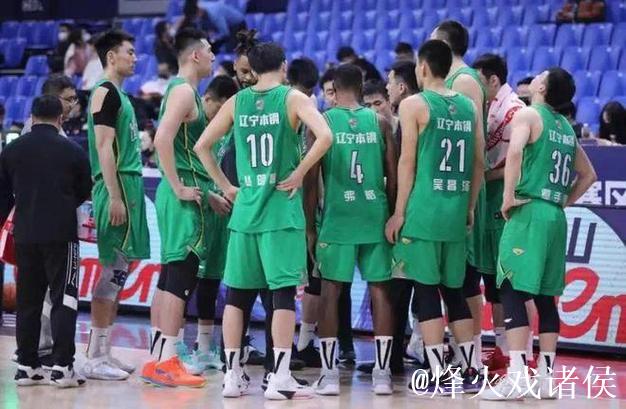 北京男篮VS辽宁精彩对决:杨鸣三大惊喜,许利民执念,谁遭首败? 北京男篮VS辽宁精彩对决:杨鸣三大惊喜,许利民执念,谁遭首败?