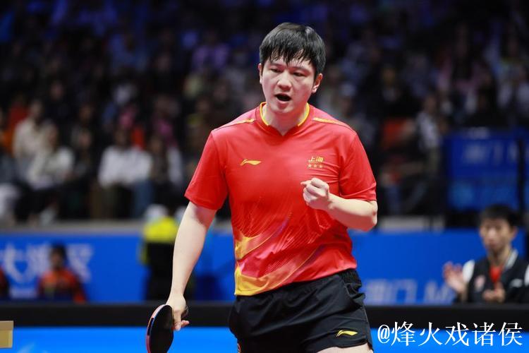 全运会男乒团体赛：樊振东许昕齐齐取胜 上海队3-0完胜江苏